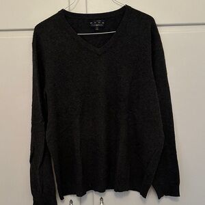EUC Club Room 100% Cashmere V-Neck Dark Charcoal Sweater